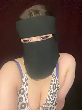 RooVaaN-Xx online show from April 23, 5:26 pm