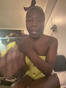 littyleesh1 online show from March 29, 12:31 am