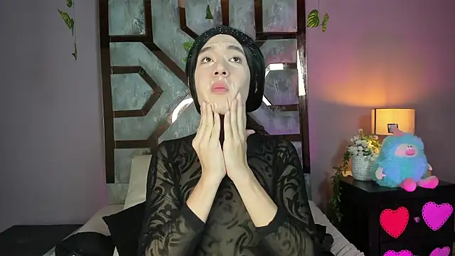 Electra Gosselin online show from March 27, 12:45 am