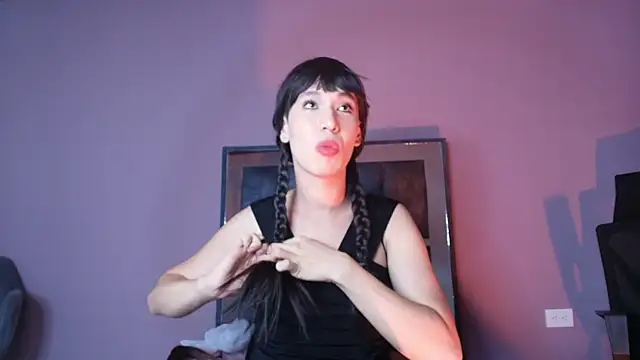 Electra Gosselin online show from October 29, 4:06 am