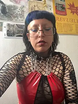 kinkydolly666 online show from September 19, 5:12 pm