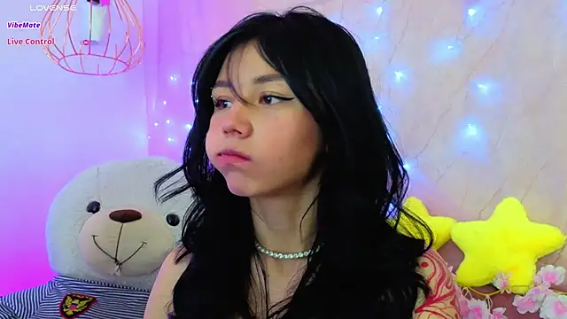 april bennett online show from March 30, 1:00 pm