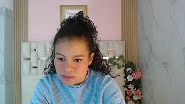 catalina5 s online show from March 30, 3:17 am