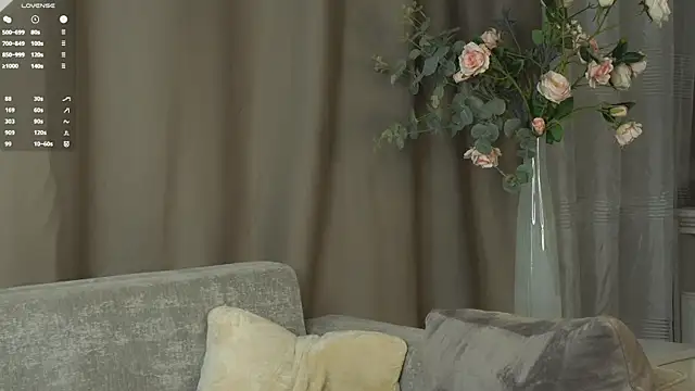 AlbaMesick online show from March 30, 1:00 pm