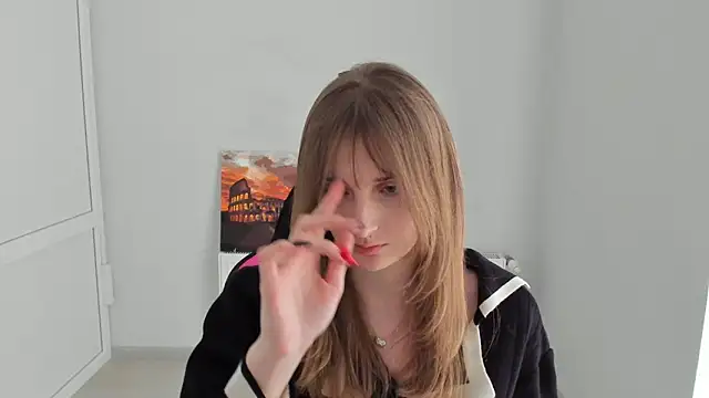 NeyliDream online show from April 8, 1:57 pm