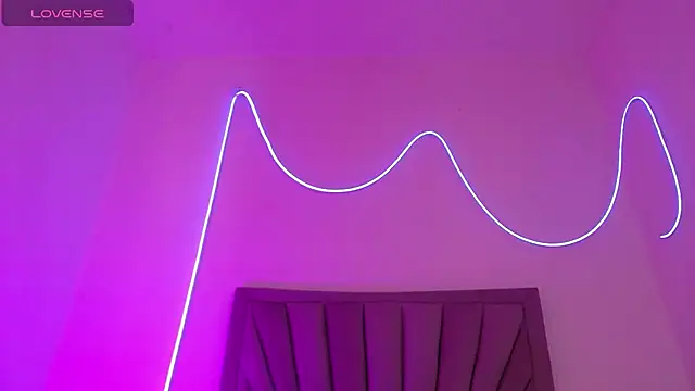 Fiorela 1 online show from April 15, 11:55 am