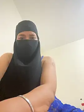 Wild-Nayra online show from November 6, 12:05 am