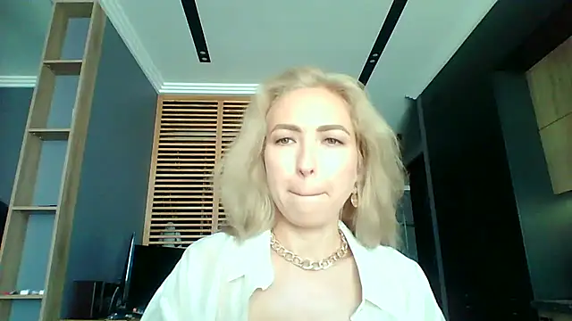 Ivvona online show from July 16, 11:15 am