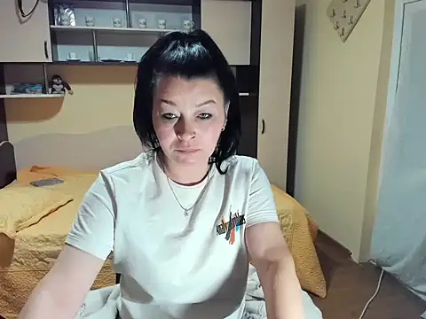 Soffy Skye online show from April 14, 4:01 am