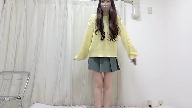  Mia land  online show from April 17, 1:46 pm