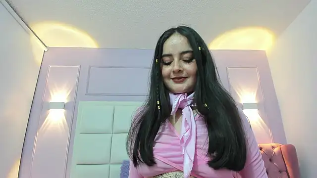 Ashleypetit online show from April 21, 12:34 pm