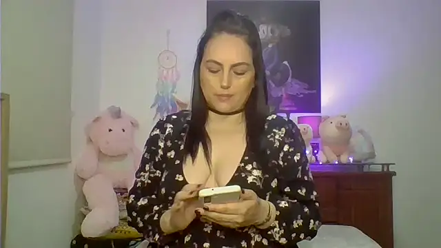 Venusina 07 online show from August 7, 3:46 am