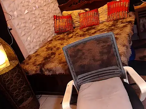 XGoddessOfSatisfactionxX online show from March 11, 1:25 pm