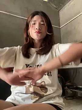 Mina-pusy online show from May 15, 3:32 am