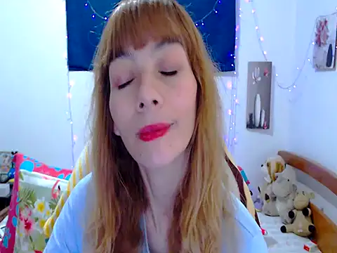 seraphinewhite online show from April 14, 6:19 pm