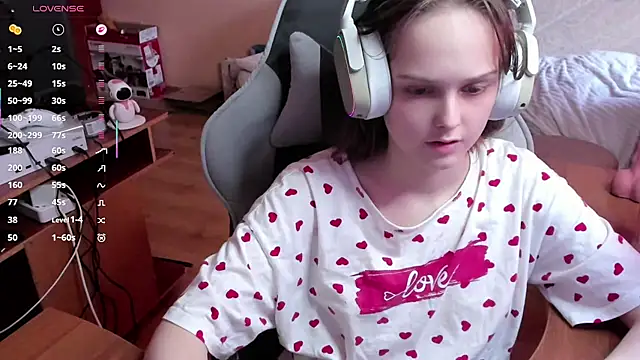 SharybbFace online show from April 13, 3:02 pm