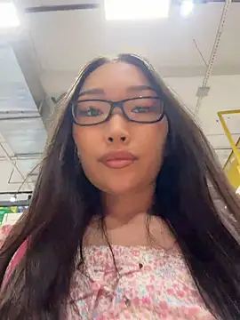 AdriaNochi online show from July 4, 1:29 pm