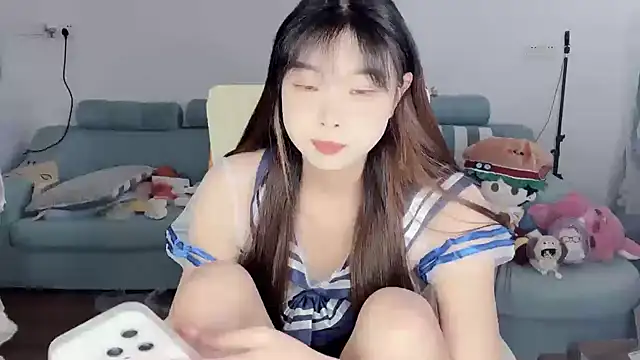 Akong11 online show from April 5, 8:02 am