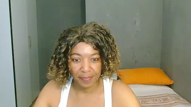 Lillyan N online show from March 11, 8:29 am