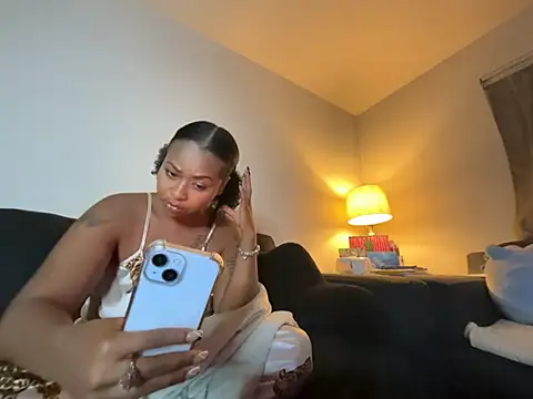GoddessFatPuss online show from July 8, 5:31 am