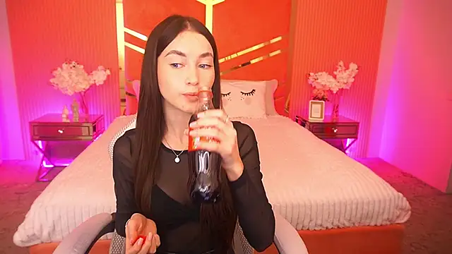 CherryyLulu online show from November 5, 8:52 am