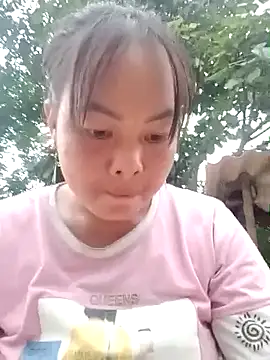 emilyzz online show from June 21, 11:47 am