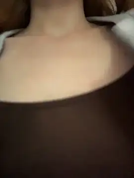 MilaMoone online show from March 30, 11:10 am