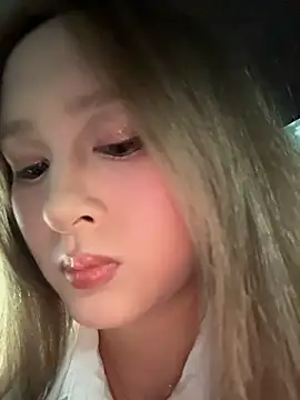 yuki june online show from June 25, 6:29 am
