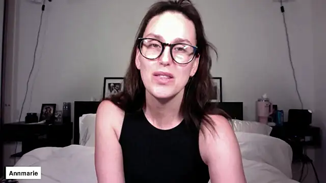 annmarieferrara online show from February 17, 2:11 am