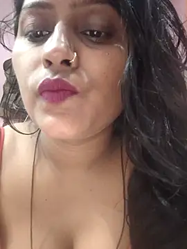 Jasmine Januja online show from May 14, 12:05 am