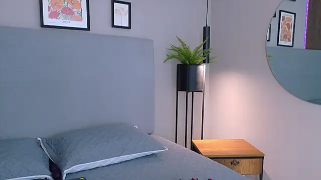 ElectraScot online show from April 11, 11:58 am