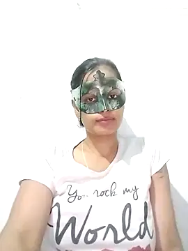 ms-naina online show from April 25, 4:59 pm