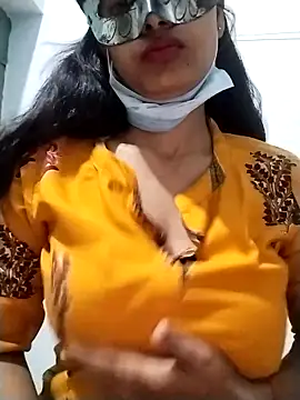 ms-naina online show from March 12, 8:44 pm