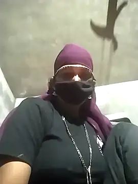 Hott cutgirl online show from January 18, 4:25 pm