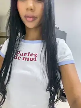 Savannahfisher online show from March 31, 11:27 pm