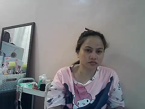 Amarrahlyn online show from July 7, 6:47 am