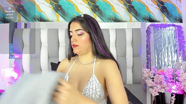 IsaDiiaz online show from April 7, 5:31 am