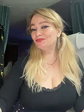 Sweet-blonde online show from March 29, 11:59 pm