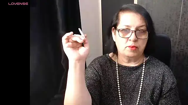 MissSanjanne online show from April 15, 2:34 am