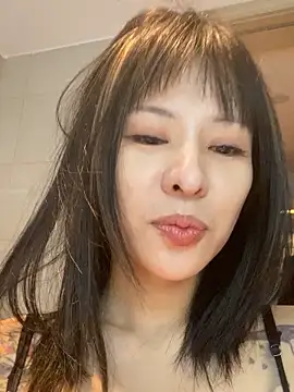 miumiu-66 online show from March 7, 9:38 am