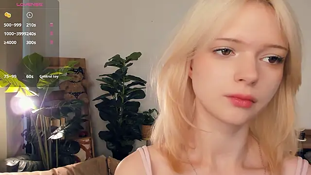 LaureMestler online show from March 21, 8:41 am