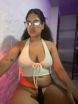 miiabrown18 online show from June 20, 10:19 am