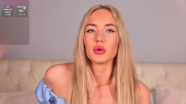 MaryDavies online show from March 27, 8:37 am