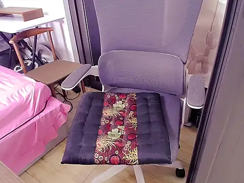 Lilya 39 online show from November 6, 2:06 am