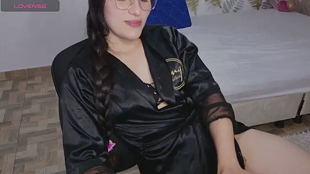 CattleyaAngel online show from March 15, 8:33 pm