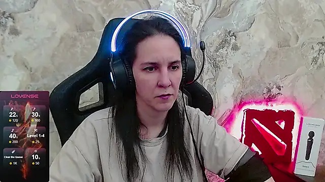 Irwi Tomboy online show from April 18, 7:58 pm