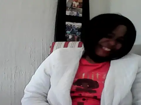 Blacksashaxx online show from August 7, 11:06 am