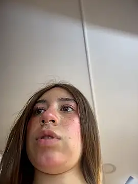 GabySweett  online show from July 17, 2:10 pm