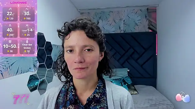 Valery More   online show from April 9, 1:05 pm