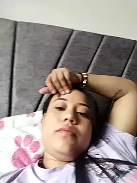 aurofox21 online show from December 20, 8:46 pm